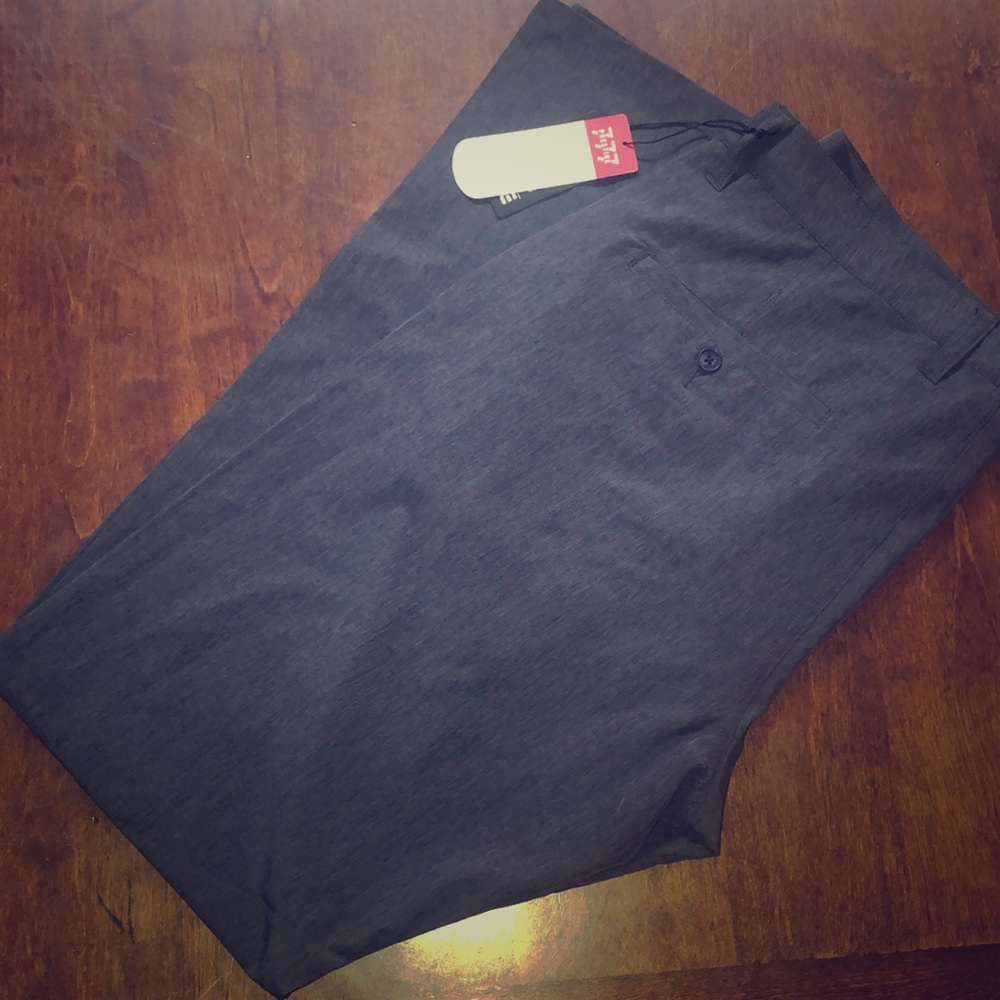 BRAND NEW Travis Mathew Pants